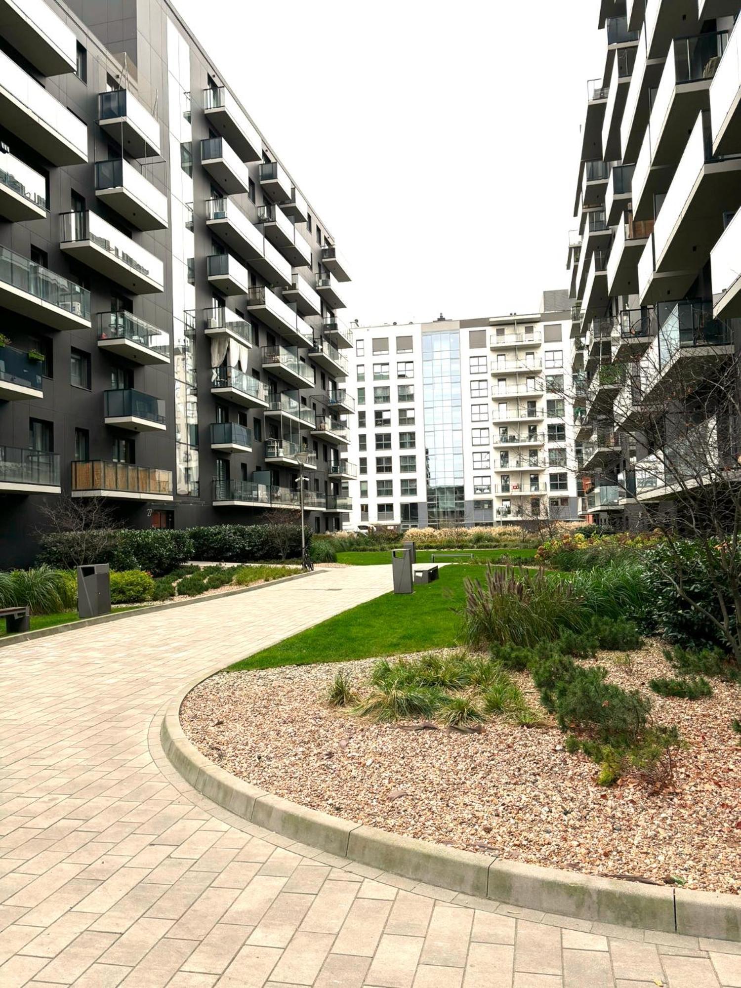 Prime Time Apartament - 24H Check -In - Parking W Cenie Wroclaw Exterior photo